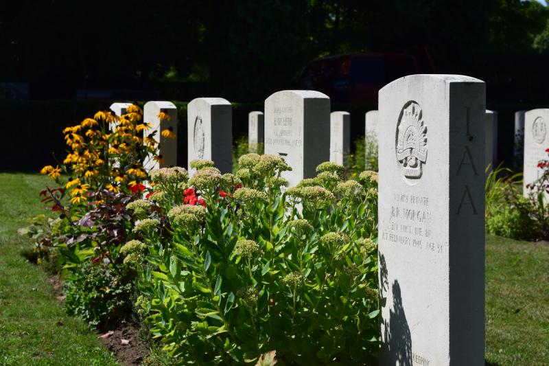 Featured image of post The Commonwealth War Graves Commission